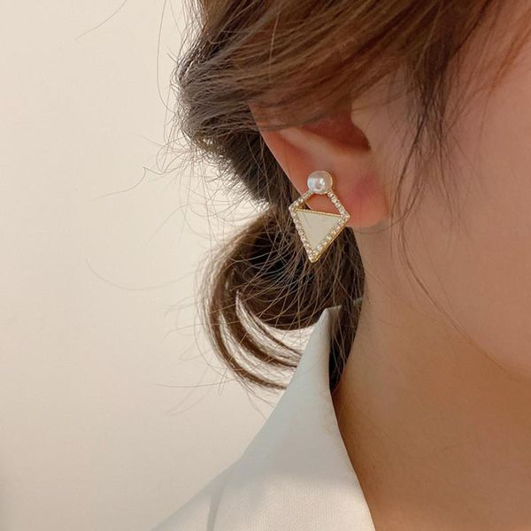 stud korean rhinestone triangle earrings for women geometric square crystal fashion jewelry 2021 accessories wholesale, Golden;silver
stud korean rhinestone triangle earrings for women geometric square crystal fashion jewelry 2021 accessories wholesale, Golden;silver
