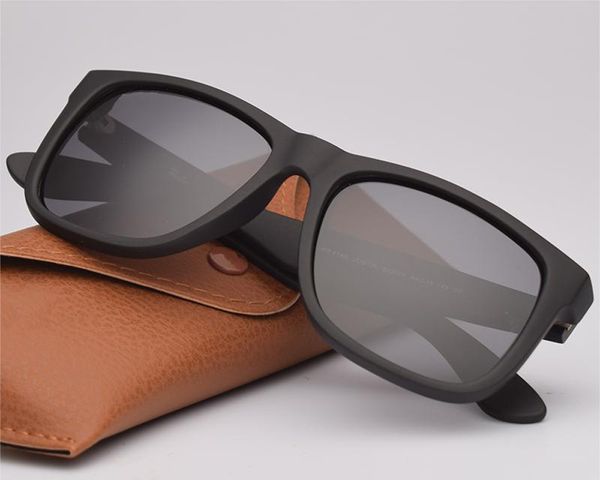 fashion designer sunglasses brand justin model driving polarized lenses man woman with leather case packages accessories, White;black
fashion designer sunglasses brand justin model driving polarized lenses man woman with leather case packages accessories, White;black