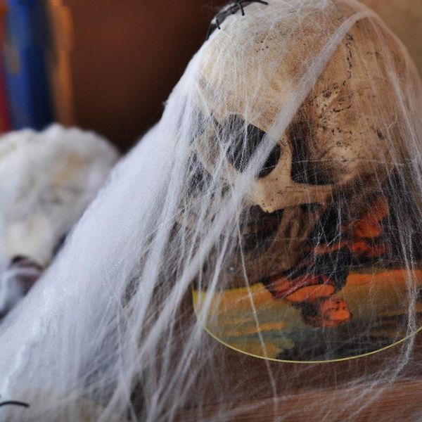 halloween horror party scene props white elastic spider web spider web horror halloween decoration bar haunted house
halloween horror party scene props white elastic spider web spider web horror halloween decoration bar haunted house