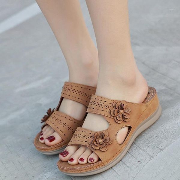 2020 summer women slippers gladiator flower shoes wedges platform flip flops beach mules ladies slides party sandals size 35-431, Black
2020 summer women slippers gladiator flower shoes wedges platform flip flops beach mules ladies slides party sandals size 35-431, Black