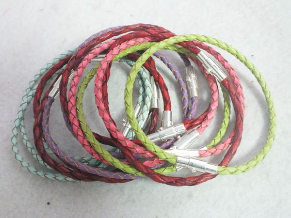 with 100pcs/lot 3mm 20cm mixed color magnetic clasp gunine real leather cord bracelet for charm jewelry a-3285
with 100pcs/lot 3mm 20cm mixed color magnetic clasp gunine real leather cord bracelet for charm jewelry a-3285