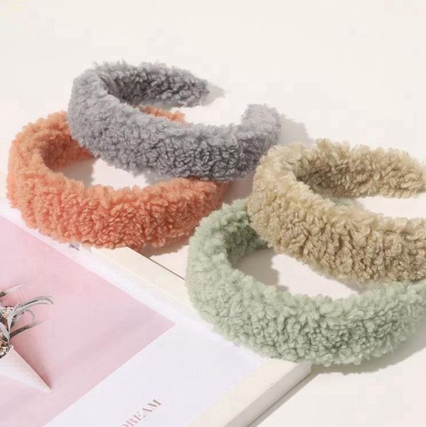 2020 faux fur headband candy color hair hoop teddy style wide hairbands winter warm furry hair bands girls hair accessories 10 colors, Slivery;white
2020 faux fur headband candy color hair hoop teddy style wide hairbands winter warm furry hair bands girls hair accessories 10 colors, Slivery;white