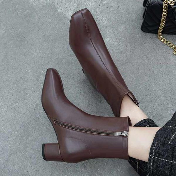 boots 2021 winter high heel shoes women's ankle genuine leather keep warm office lady botas mujer, Black
boots 2021 winter high heel shoes women's ankle genuine leather keep warm office lady botas mujer, Black