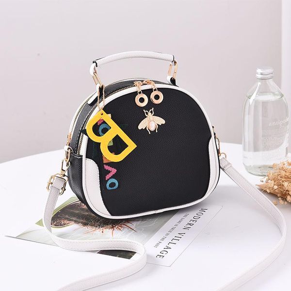 brand women shoulder bag fashion pu leather large capacity crossbody bag ladies double zipper luxury handbags casual tote
brand women shoulder bag fashion pu leather large capacity crossbody bag ladies double zipper luxury handbags casual tote