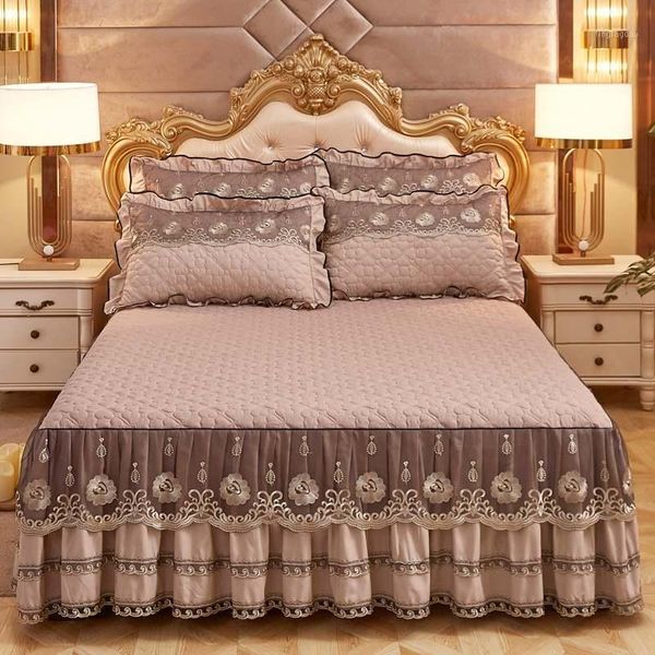 bedding sets european luxury bedspreads and 2pcs pillowcase thick cotton bed skirt with lace edge twin king size set non-slip1
bedding sets european luxury bedspreads and 2pcs pillowcase thick cotton bed skirt with lace edge twin king size set non-slip1