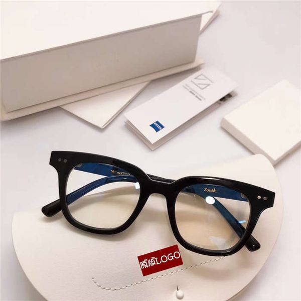 new gm glasses quan zhilong same type of eye protection sunglasses big frame net red south anti radiation blue light myopia men and women, Black
new gm glasses quan zhilong same type of eye protection sunglasses big frame net red south anti radiation blue light myopia men and women, Black
