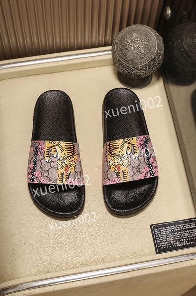 men women slippers mens stripe slide bloom rubber black interlocking pursuit pool flora red white summer beach sandals zf210103
men women slippers mens stripe slide bloom rubber black interlocking pursuit pool flora red white summer beach sandals zf210103