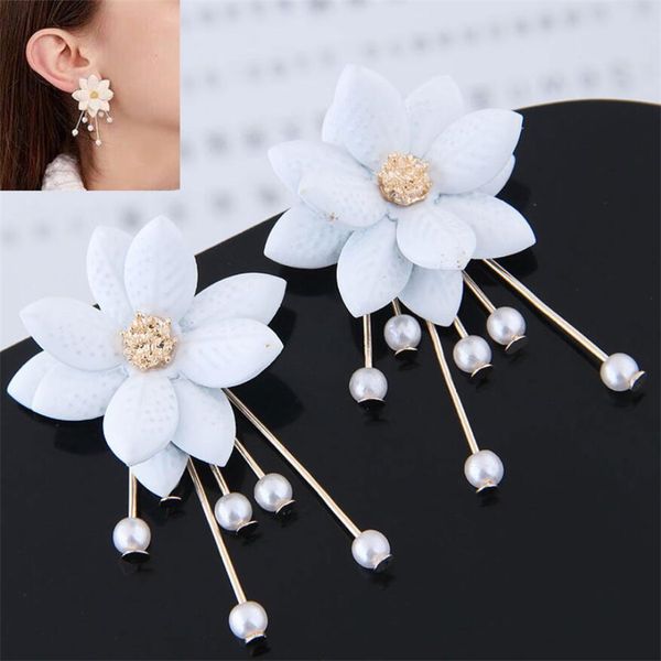 sexemara new zinc alloy trendy plant women dangle earrings petal pearl sweet earrings flowers earrings for women drops, Golden
sexemara new zinc alloy trendy plant women dangle earrings petal pearl sweet earrings flowers earrings for women drops, Golden