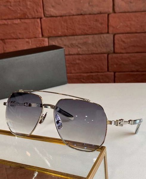 men pilot sunglasses hand a silver grey shaded 59mm design sunglasses uv400 protection with box, White;black
men pilot sunglasses hand a silver grey shaded 59mm design sunglasses uv400 protection with box, White;black