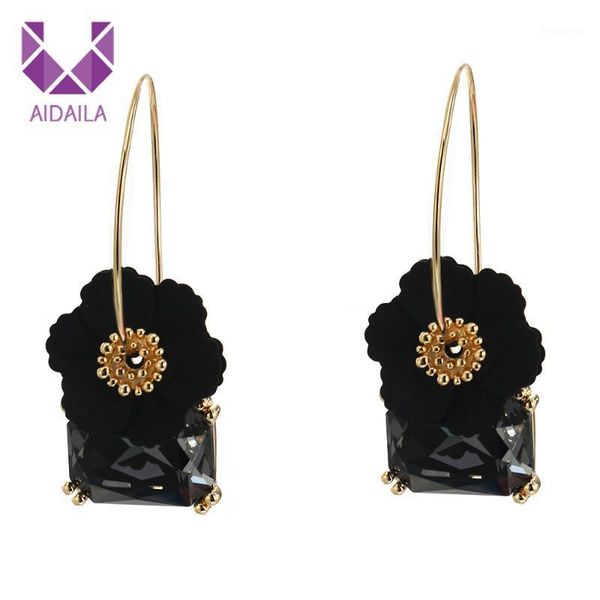flower shape hoop earrings with square crystal korean bohemian pendants jewelry gifts drop earrings for women1, Golden
flower shape hoop earrings with square crystal korean bohemian pendants jewelry gifts drop earrings for women1, Golden