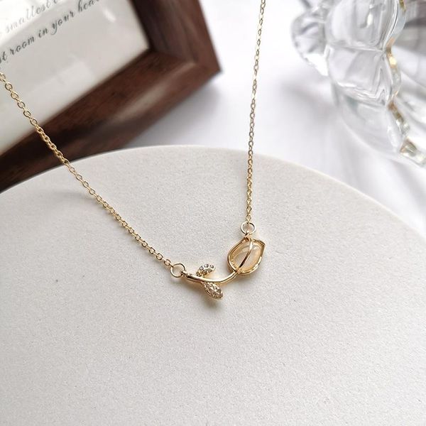 temperament female jewelry beautiful simple rose flower clavicle chain fashion korean women girl necklace accessories, Silver
temperament female jewelry beautiful simple rose flower clavicle chain fashion korean women girl necklace accessories, Silver