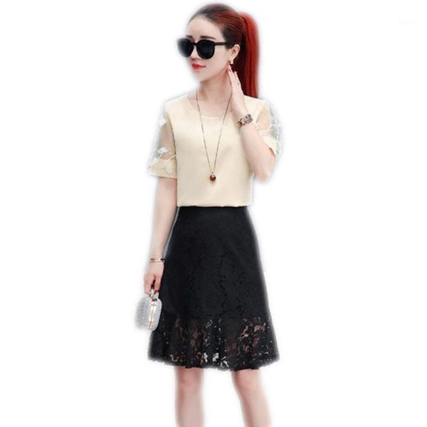 spring women elegant embroidery chiffon 2 pcs female patchwork shirt mini skirt suit lady hollow out plus sizes casual set z1341, White 
spring women elegant embroidery chiffon 2 pcs female patchwork shirt mini skirt suit lady hollow out plus sizes casual set z1341, White
