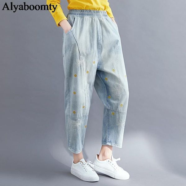 plus size spring summer women casual denim capris elastic-waisted vintage washed cotton jeans elegant floral embroidery trousers, Blue
plus size spring summer women casual denim capris elastic-waisted vintage washed cotton jeans elegant floral embroidery trousers, Blue