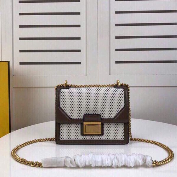 ladies single shoulder handbag purse retro chain bag womens cowhide leather bag classic logo clasp
ladies single shoulder handbag purse retro chain bag womens cowhide leather bag classic logo clasp