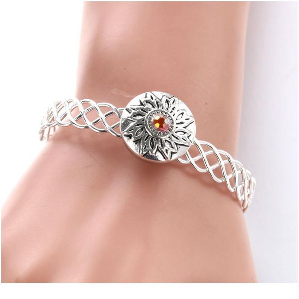 new gold snap bracelet for women fit diy 18mm snap jewelry elastic snap buttons bracelet jewe bbyuga, Golden;silver
new gold snap bracelet for women fit diy 18mm snap jewelry elastic snap buttons bracelet jewe bbyuga, Golden;silver