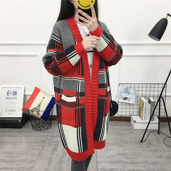 2021 new pink women's autumn winter chess cardigan long single pockets coat truck big dimensions f0rd, White;black
2021 new pink women's autumn winter chess cardigan long single pockets coat truck big dimensions f0rd, White;black