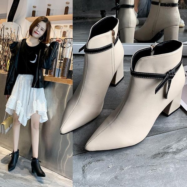 boots high heels women fashion keep warm ankle zip pointed toe square heel winter solid plush butterfly-knot quality, Black
boots high heels women fashion keep warm ankle zip pointed toe square heel winter solid plush butterfly-knot quality, Black