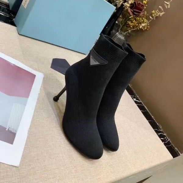 new autumn winter high heel boots woman ankle boot knitted elastic boots thin heel socks boot with box, Black
new autumn winter high heel boots woman ankle boot knitted elastic boots thin heel socks boot with box, Black
