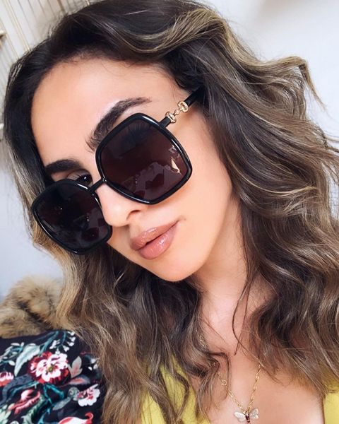 2021 new fashion ni ni's same large square women's street fashion sunglass eyeglass frame, White;black
2021 new fashion ni ni's same large square women's street fashion sunglass eyeglass frame, White;black