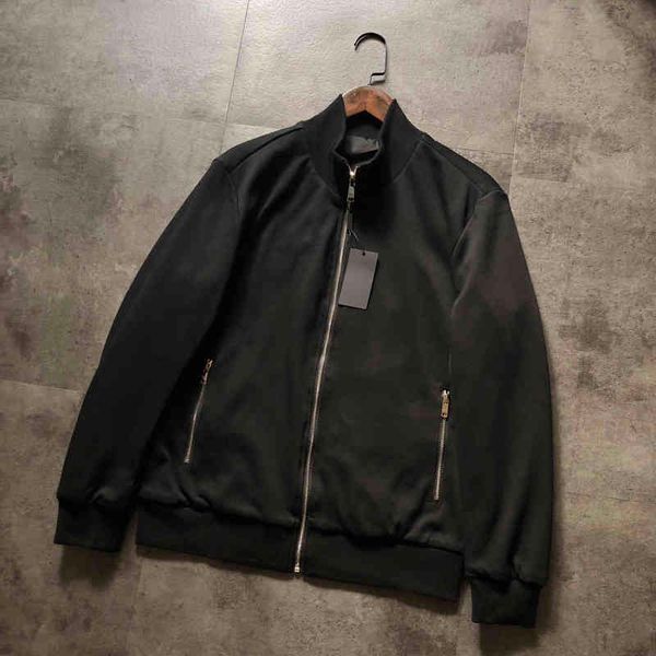 men's jackets s men hoodies classic casual winter jacket stand-up collar design metal triangle embroidery imported reable nylon materia, Black;brown
men's jackets s men hoodies classic casual winter jacket stand-up collar design metal triangle embroidery imported reable nylon materia, Black;brown
