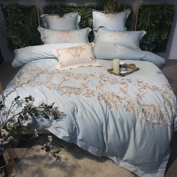bedding sets king size 4/7pcs duvet cover bed sheet set pillowcase embroidery luxury egyptain cotton parure de lit
bedding sets king size 4/7pcs duvet cover bed sheet set pillowcase embroidery luxury egyptain cotton parure de lit