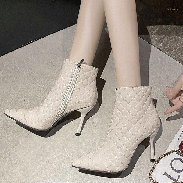 boots female black white shoes woman drop grid patent leather pointed toe thin high heels ankle women short zipper1
boots female black white shoes woman drop grid patent leather pointed toe thin high heels ankle women short zipper1