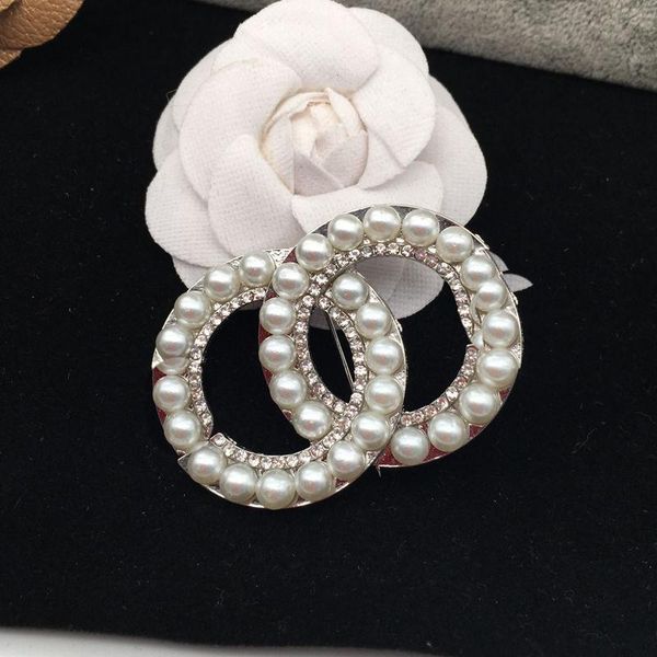 designer brooch famous letter diamond brooches pin tassel women luxury brooch jewelry clothing decoration, Gray
designer brooch famous letter diamond brooches pin tassel women luxury brooch jewelry clothing decoration, Gray