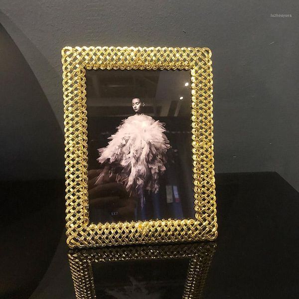 gold plating hollow zinc alloy picture frame in 4x6, 5x7, 8x10 inches modern home tabledecor metal rectangle p frames1
gold plating hollow zinc alloy picture frame in 4x6, 5x7, 8x10 inches modern home tabledecor metal rectangle p frames1
