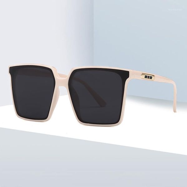 fashion new square sunglasses women 2020 large frame sun glasses female black shade mirror for men brand designer1, White;black
fashion new square sunglasses women 2020 large frame sun glasses female black shade mirror for men brand designer1, White;black