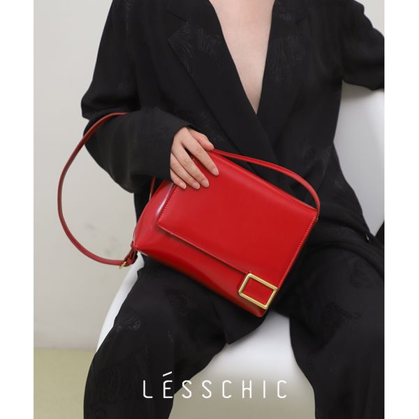lesschic women's autumn / winter 2020 new ins small designer square buckle single shoulder diagonal straddle bag
lesschic women's autumn / winter 2020 new ins small designer square buckle single shoulder diagonal straddle bag