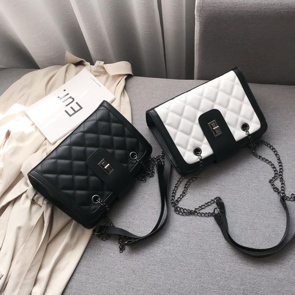 shoulder bags luxury designer women's bag 2021 fashion large-capacity diamond chain messenger clutch sac bolso
shoulder bags luxury designer women's bag 2021 fashion large-capacity diamond chain messenger clutch sac bolso