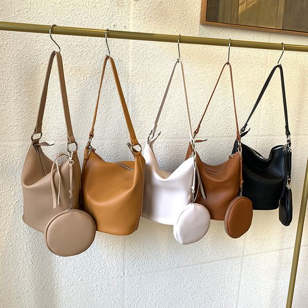 buckets designer bag shoulder luxury women occasional soft leather crossbody bags of lady totes large purse size 2 set
buckets designer bag shoulder luxury women occasional soft leather crossbody bags of lady totes large purse size 2 set
