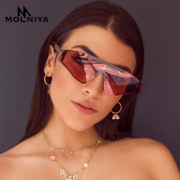 sunglasses rimless square women 2021 gradient rectangle men fashion brand designer oversized eyewear, White;black
sunglasses rimless square women 2021 gradient rectangle men fashion brand designer oversized eyewear, White;black