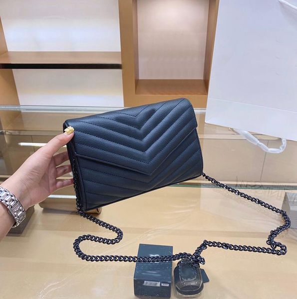 genuine leather handbag comes with box woc chain bag women luxurys fashion designers bags female clutch classic girl handbags
genuine leather handbag comes with box woc chain bag women luxurys fashion designers bags female clutch classic girl handbags