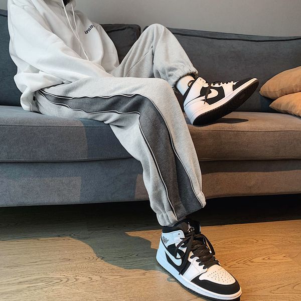 2021 new male long pants autumn new style listing in loose-fitting fashion all-match drawstring sports frete tdfo, Black
2021 new male long pants autumn new style listing in loose-fitting fashion all-match drawstring sports frete tdfo, Black