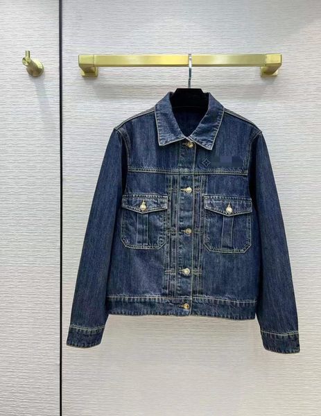milan runway jackets 2022 spring autumn lapel neck long sleeve panelled print women's coats designer brand same style outerwear 0118-20, Black;brown
milan runway jackets 2022 spring autumn lapel neck long sleeve panelled print women's coats designer brand same style outerwear 0118-20, Black;brown