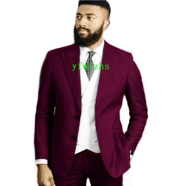 new style two buttons handsome peak lapel groom tuxedos men suits wedding/prom/dinner man blazer(jacket+pants+tie+vest) w634, Black;gray
new style two buttons handsome peak lapel groom tuxedos men suits wedding/prom/dinner man blazer(jacket+pants+tie+vest) w634, Black;gray