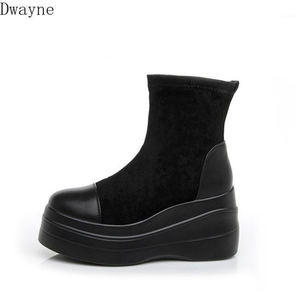boots 2021 autumn and winter leather women's fashion simple solid color suede stitching thick sole casual boots1, Black 
boots 2021 autumn and winter leather women's fashion simple solid color suede stitching thick sole casual boots1, Black