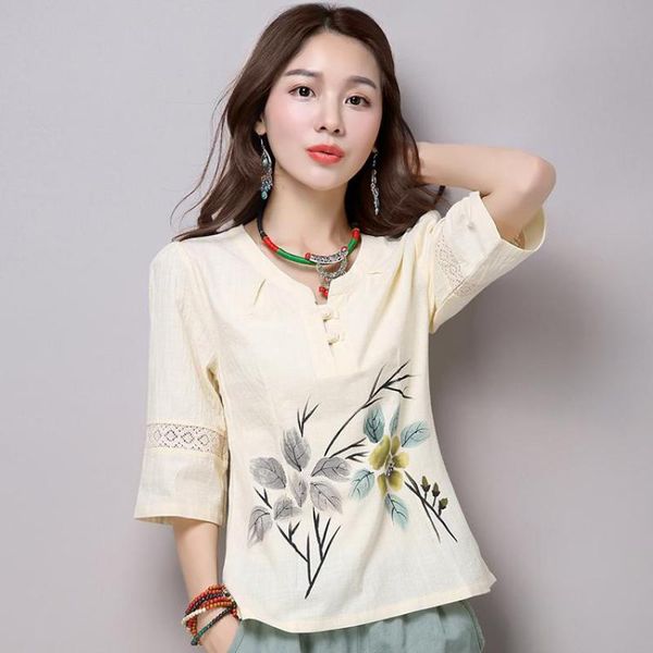 2021 new plus size women flower shirt vintahe improved chinese lady tang elegant girl casual blouse l xl 2xl 3xl, White
2021 new plus size women flower shirt vintahe improved chinese lady tang elegant girl casual blouse l xl 2xl 3xl, White