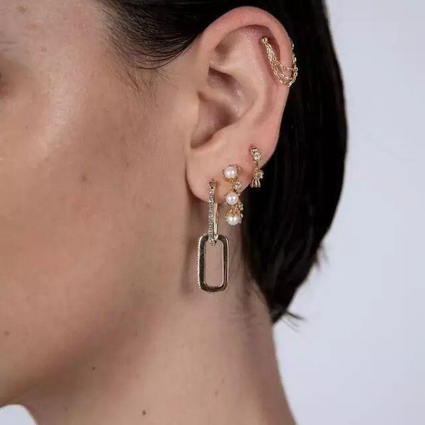 fashion gold color jewelry prong set black white cz fresh sea pearl mini small hoop earring multi piercing earrings, Golden;silver
fashion gold color jewelry prong set black white cz fresh sea pearl mini small hoop earring multi piercing earrings, Golden;silver