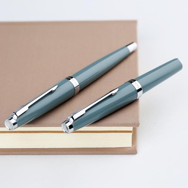 moonman 80s /mini short half-cut tip fountain pen, pocket hand account ink pen iridium fine nib for student with gift box1
moonman 80s /mini short half-cut tip fountain pen, pocket hand account ink pen iridium fine nib for student with gift box1