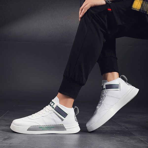 casual shoe for men's women blue red grey men womens sports outdoor jogging runners sneakers triple s trainer causal shoes 40-44, Black
casual shoe for men's women blue red grey men womens sports outdoor jogging runners sneakers triple s trainer causal shoes 40-44, Black