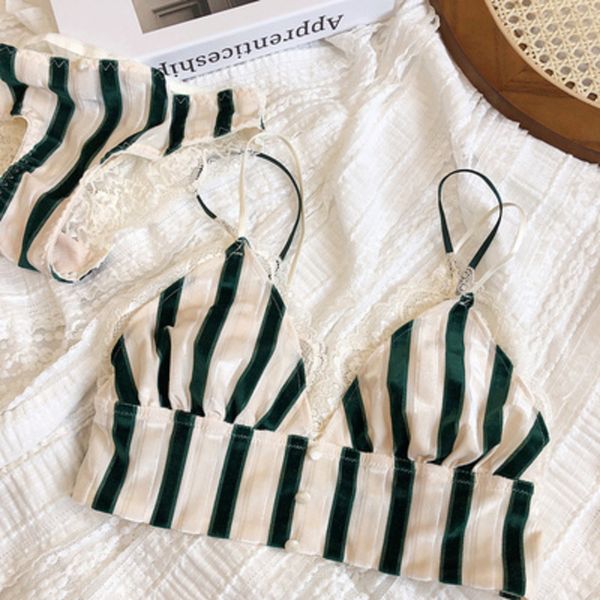 plush button wire bra and panty set full lace comfortable sleepwear women underwear cup triangle bras with thin pad c1212, Black;white
plush button wire bra and panty set full lace comfortable sleepwear women underwear cup triangle bras with thin pad c1212, Black;white