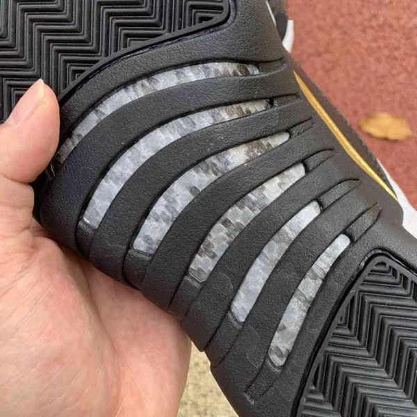 jumpman 12 royalty white black metallic gold man shoes twist stone blue outdoor sports sneakers with box ct8013-170{category}
jumpman 12 royalty white black metallic gold man shoes twist stone blue outdoor sports sneakers with box ct8013-170{category}