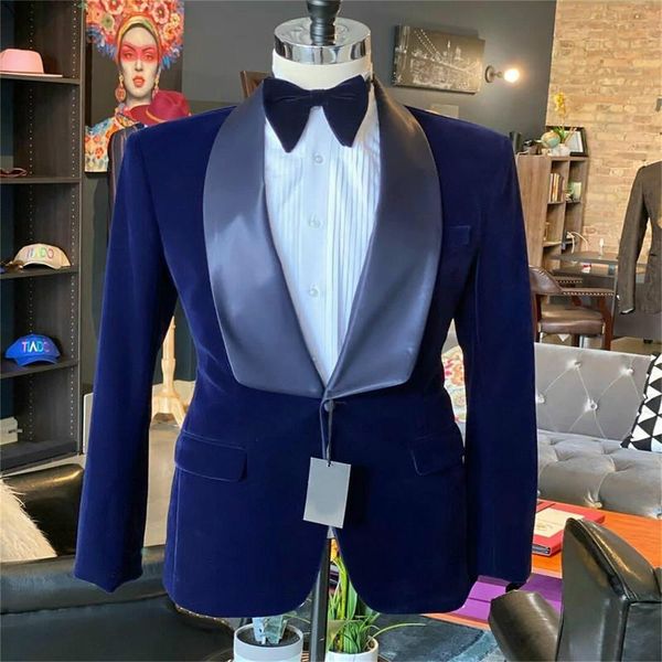 noble navy men suits velvet one piece handsome formal large lapel customized fit men coat patry outfit, White;black
noble navy men suits velvet one piece handsome formal large lapel customized fit men coat patry outfit, White;black