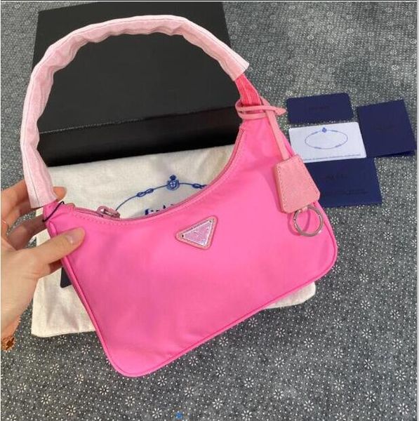 waterproof canvas chains purse shoulder bag for women chest pack lady tote handbags presbyopic purse messenger bag re edition 2020 handbags
waterproof canvas chains purse shoulder bag for women chest pack lady tote handbags presbyopic purse messenger bag re edition 2020 handbags