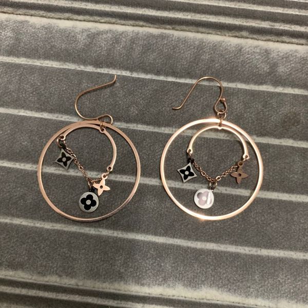 new popular wholesale fashion 316l stainless steel rose gold silver big circle flower drop earrings for women girls, Slivery;golden
new popular wholesale fashion 316l stainless steel rose gold silver big circle flower drop earrings for women girls, Slivery;golden