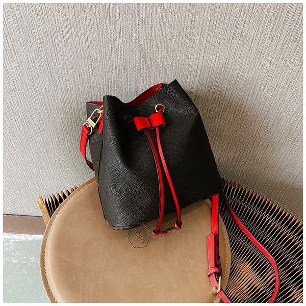 2377womens messenger bags good quality pu leather cross body bag totes mini female shoulder bag handbags delivery handbags wallets 08
2377womens messenger bags good quality pu leather cross body bag totes mini female shoulder bag handbags delivery handbags wallets 08