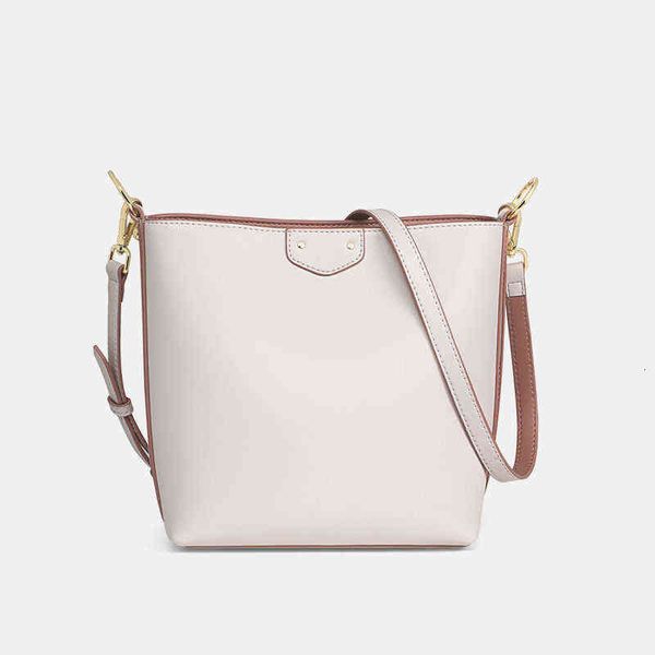 designer bags handbags leather high sense 2022 fairy large capacity bucket fashion one shoulder bag
designer bags handbags leather high sense 2022 fairy large capacity bucket fashion one shoulder bag