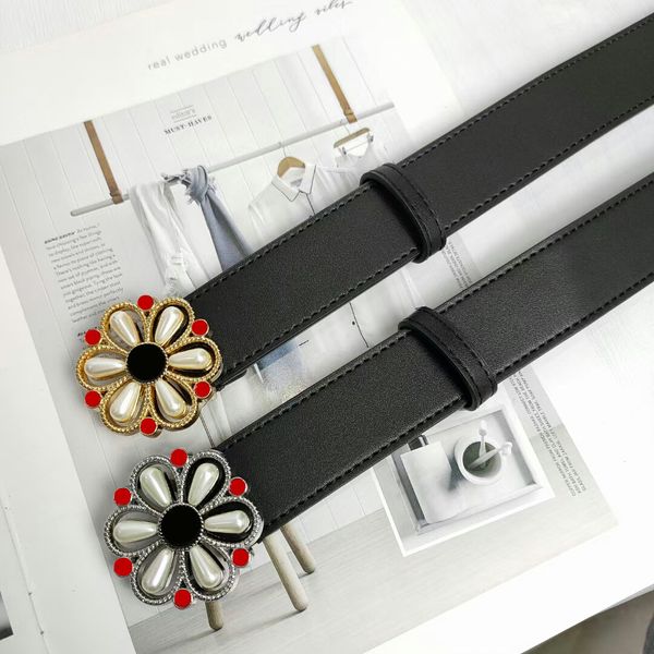 2021fashion ladies belt designer luxury pearl belt women's cowhide design flower logo women's belt, Black;brown
2021fashion ladies belt designer luxury pearl belt women's cowhide design flower logo women's belt, Black;brown